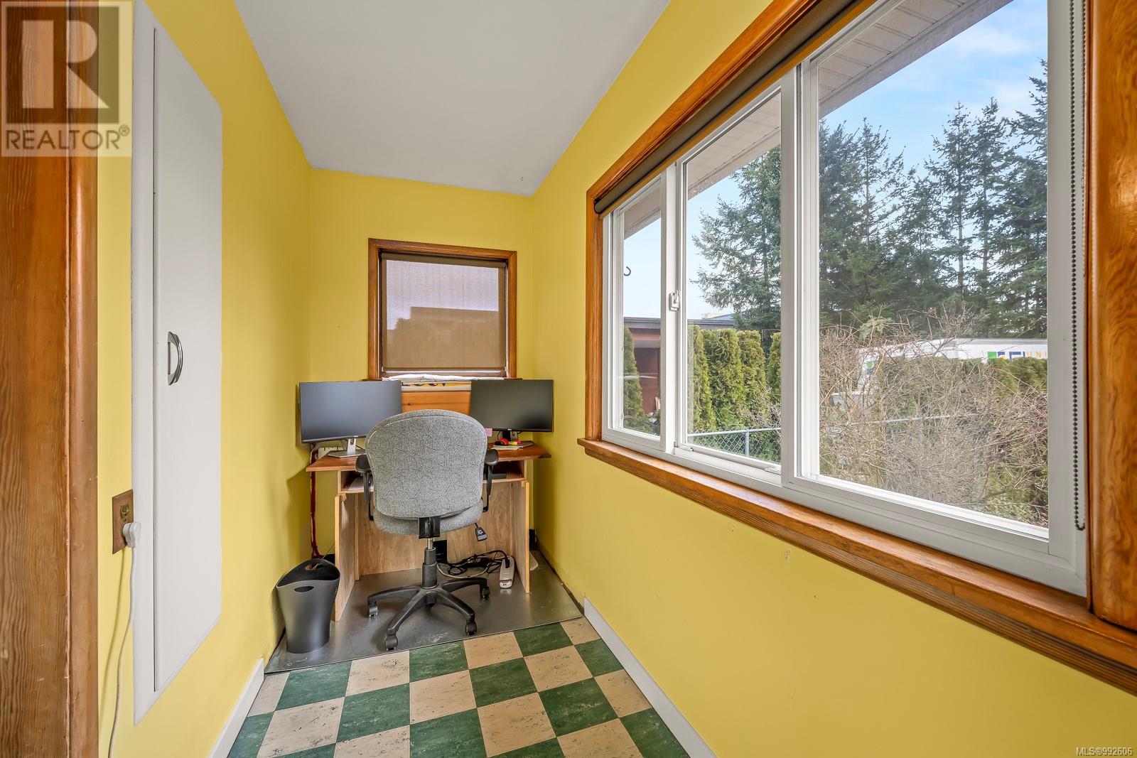 380 10th St, Courtenay, British Columbia  V9N 1P5 - Photo 20 - 992606