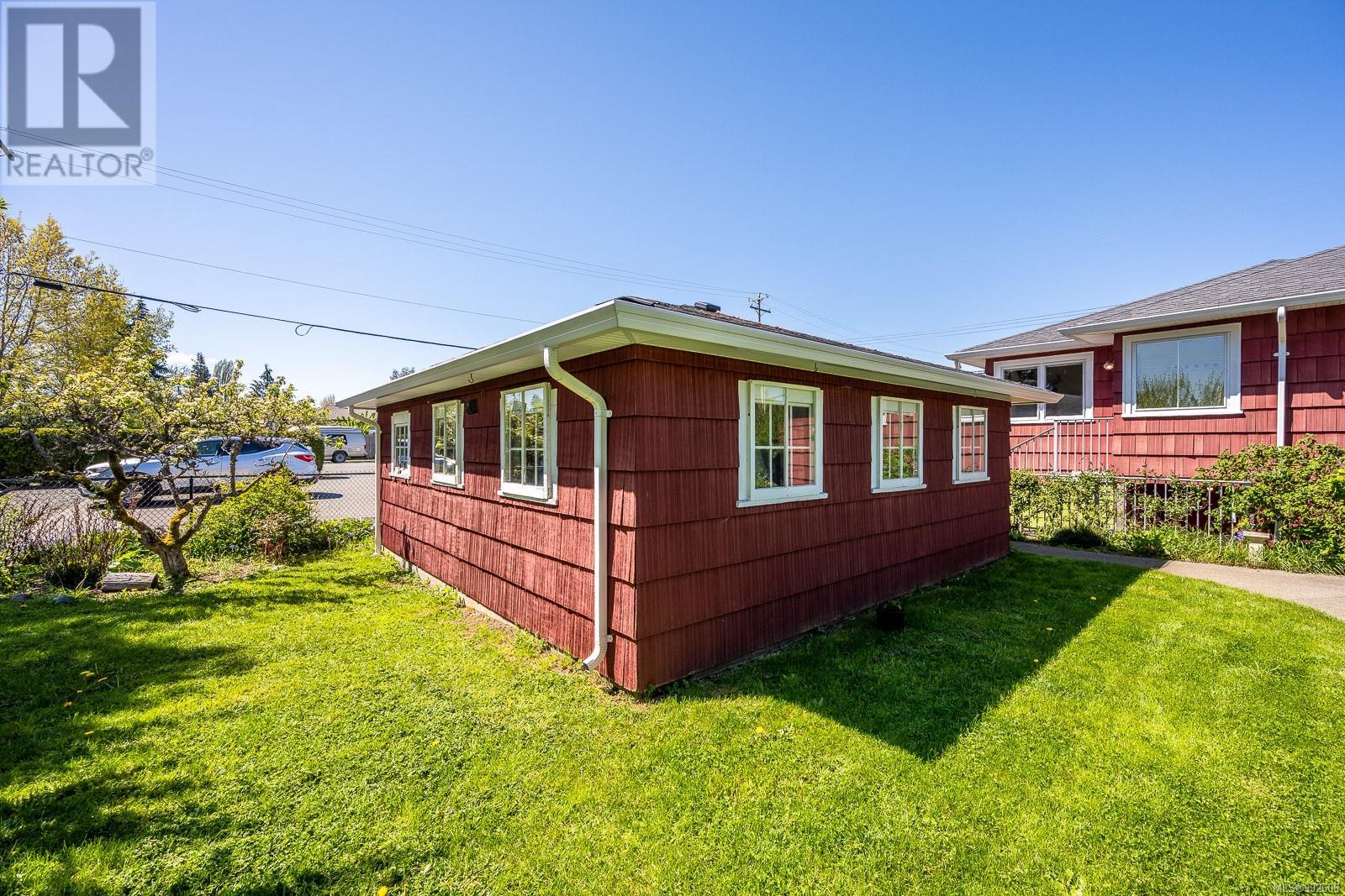 380 10th St, Courtenay, British Columbia  V9N 1P5 - Photo 29 - 992606
