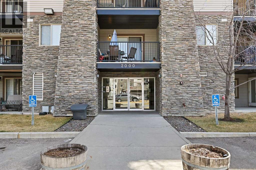 Property at 2327, 8 Bridlecrest Drive SW image 5