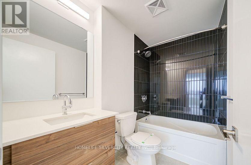 646 - 2501 Saw Whet Boulevard, Oakville, Ontario  L6M 5N2 - Photo 8 - W12106517