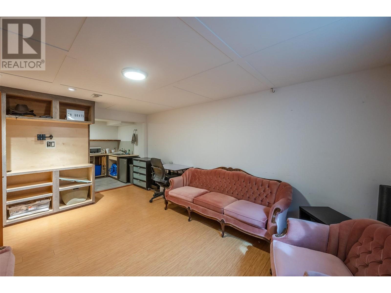 Property at 3909 GARTRELL Road image 2