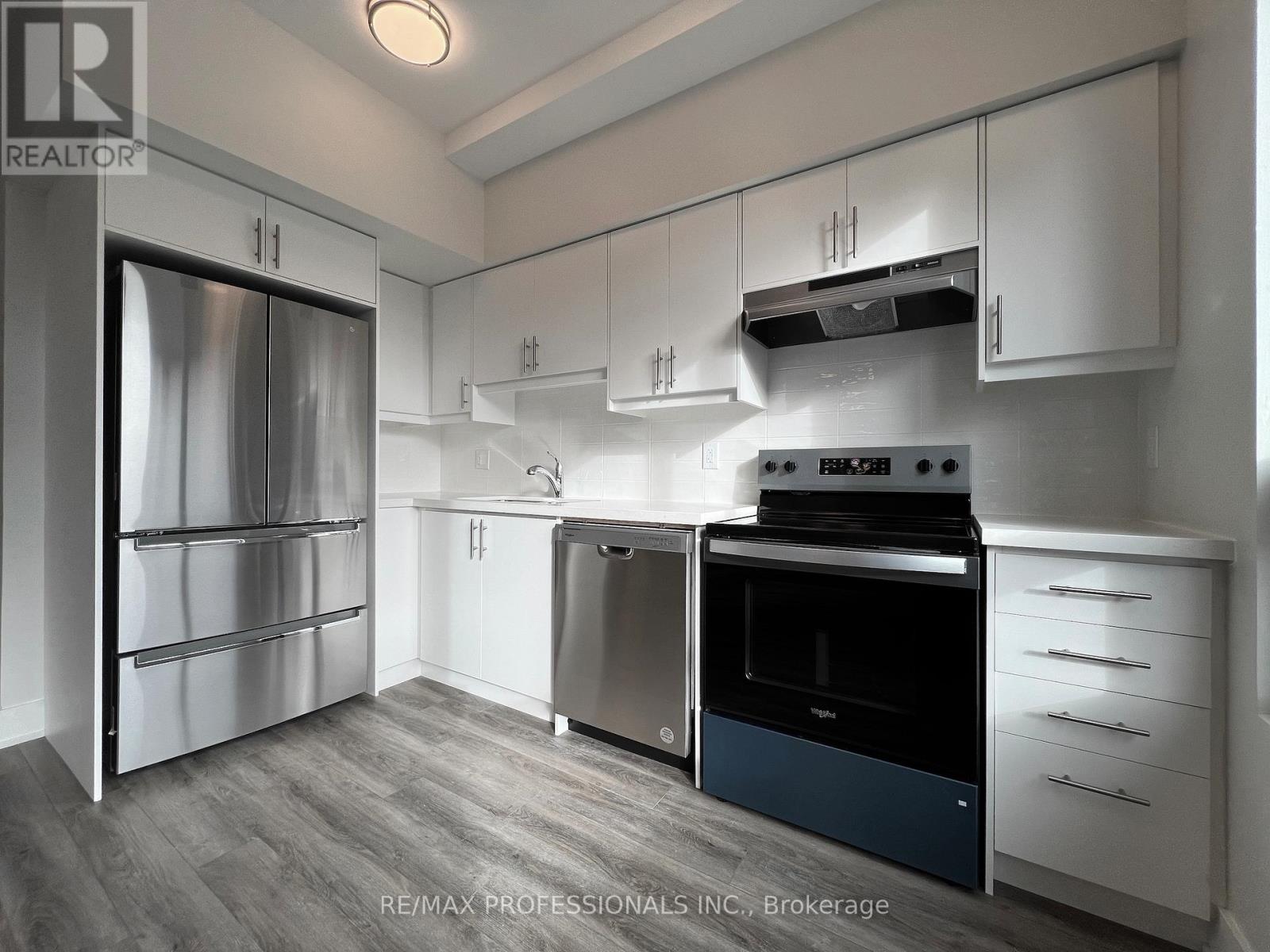 123 - 62 Dixfield Drive, Toronto, Ontario  M9C 3W1 - Photo 10 - W12122438
