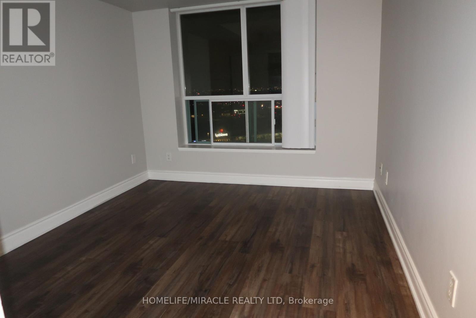 1801 - 4889 Kimbermount Avenue, Mississauga, Ontario  L5M 7R9 - Photo 8 - W12122445