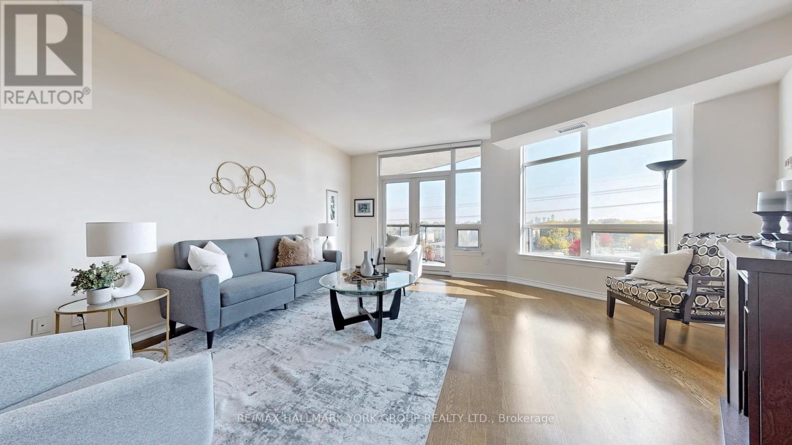 Property at 603 - 1135 ROYAL YORK ROAD image 1
