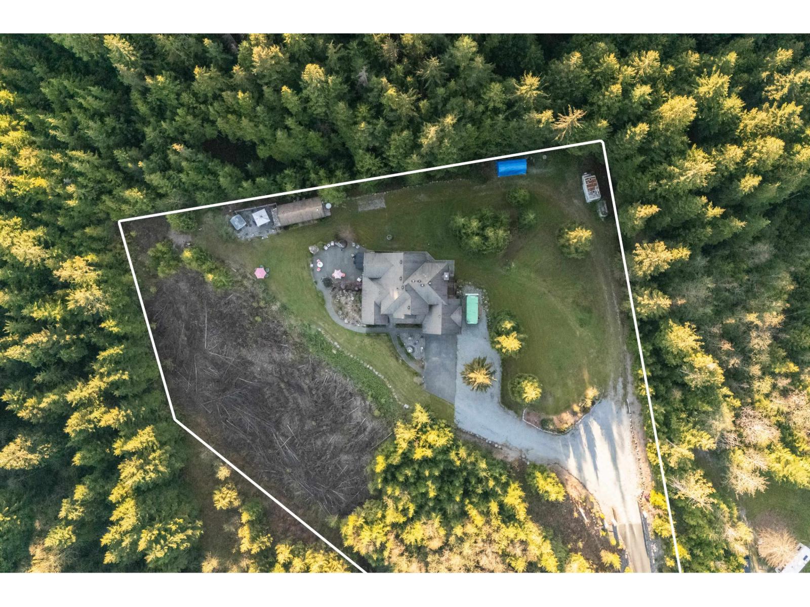12483 Powell Street, Mission, British Columbia  V4S 1C1 - Photo 36 - R2993303