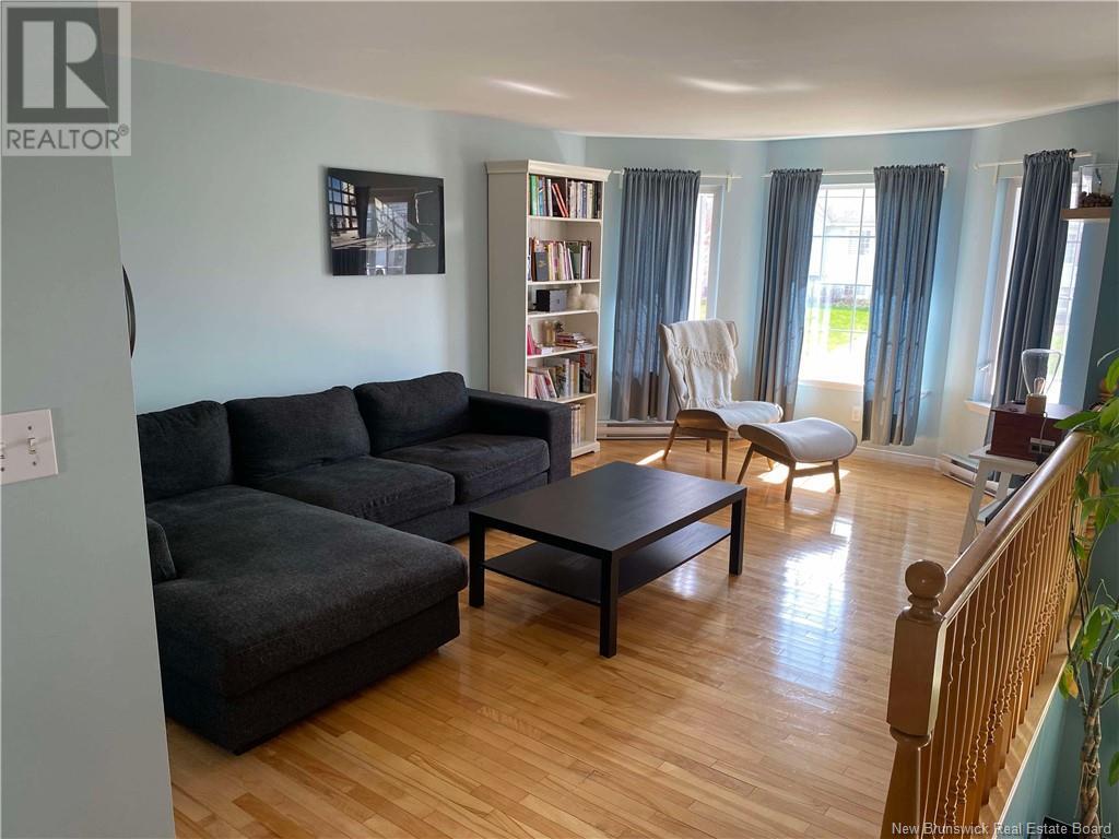 Property at 355 Twin Oaks Drive image 5