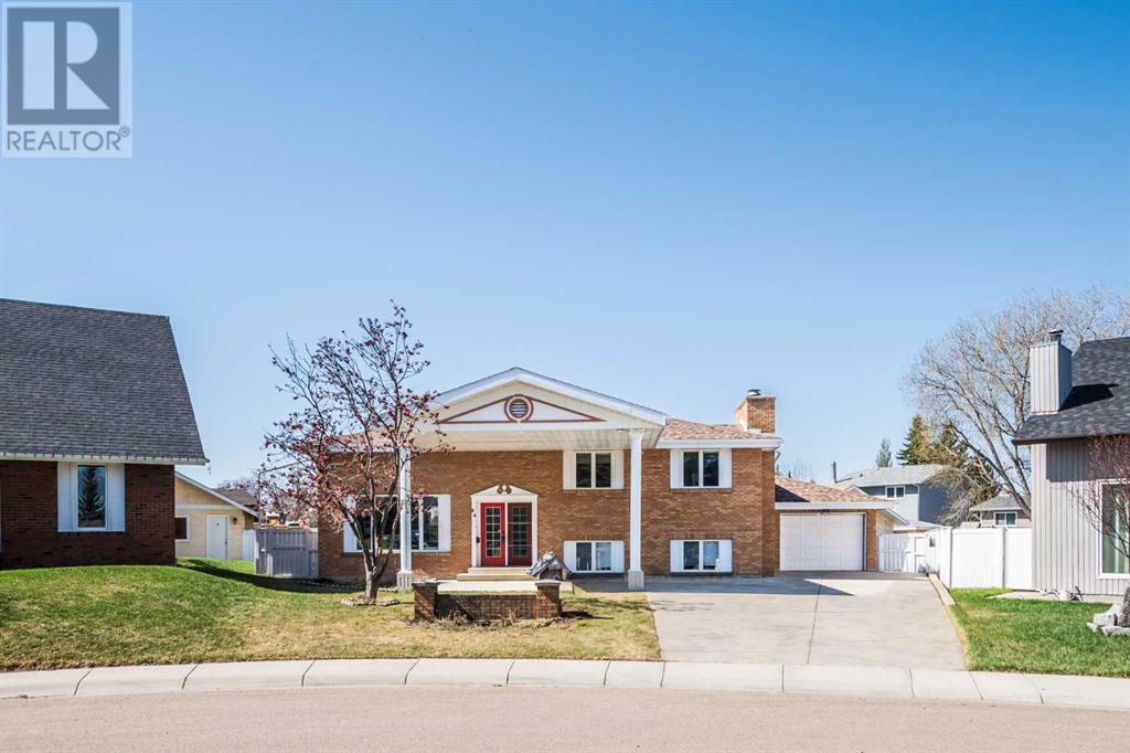 Property at 24 Muldrew Crescent image 2