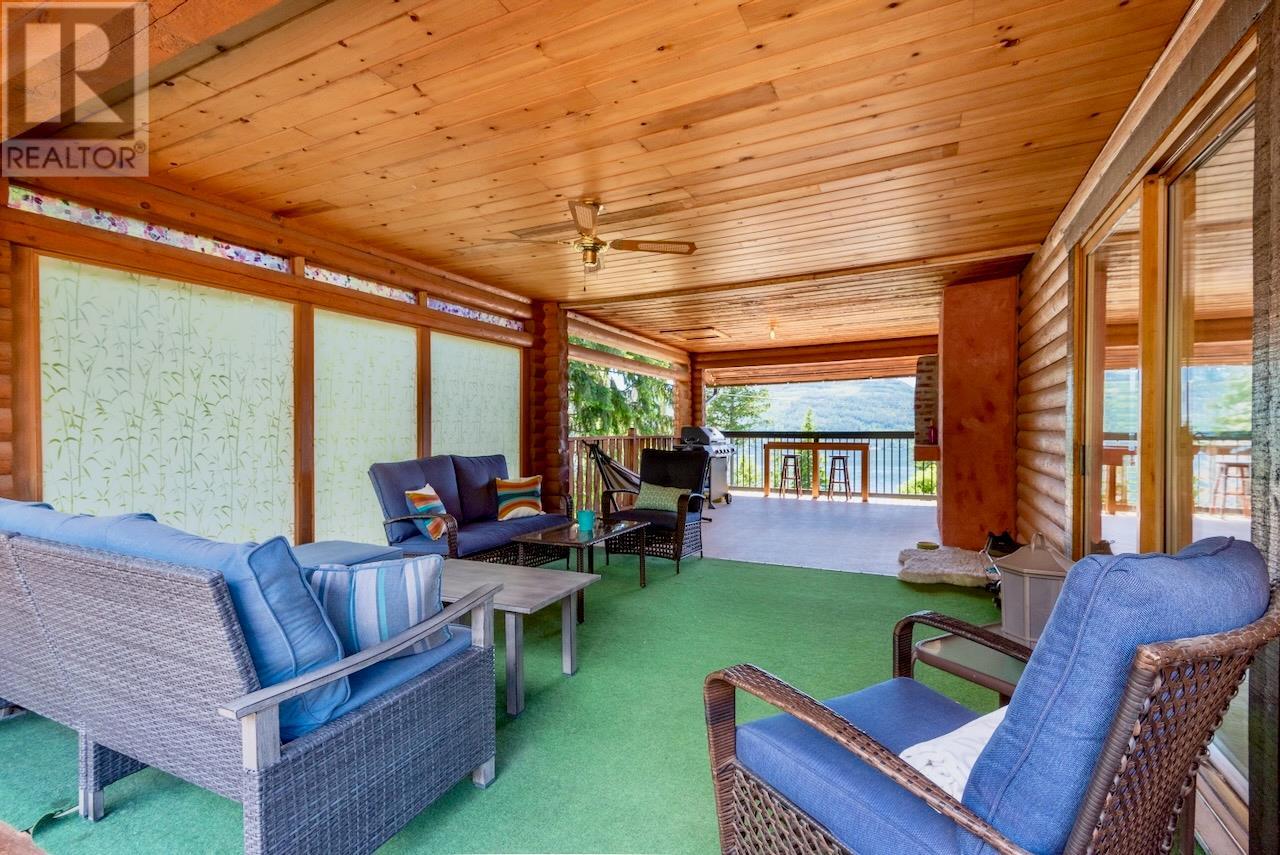 5302 Meadow Creek Crescent, Celista, British Columbia  V0E 1M6 - Photo 23 - 10341449