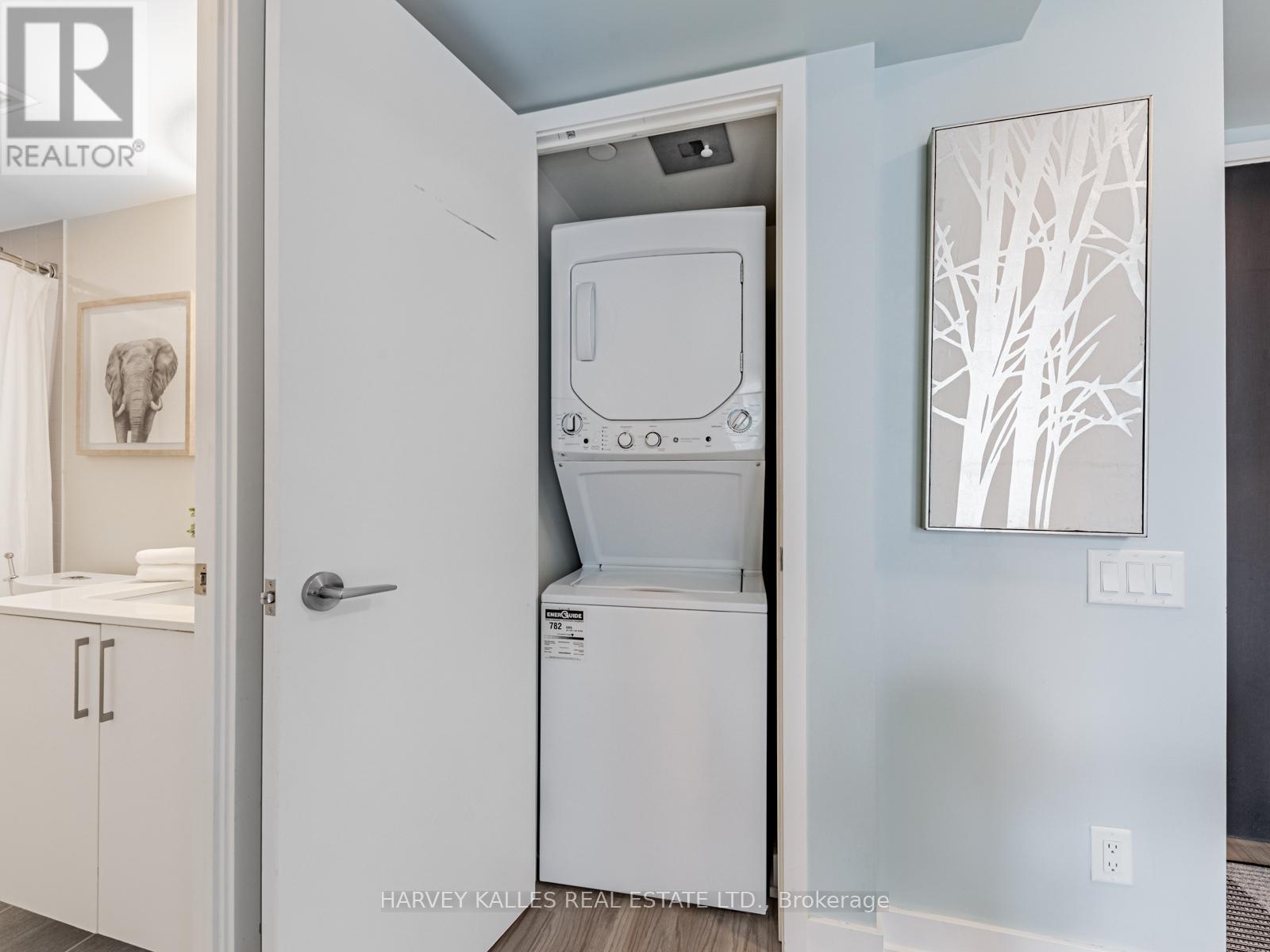 902 - 38 Monte Kwinter Court, Toronto, Ontario  M3H 0E2 - Photo 22 - C12122489