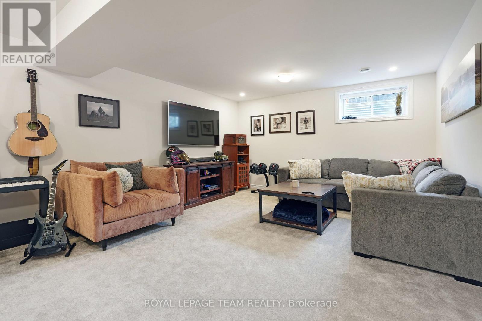 608 Enclave Lane, Clarence-Rockland, Ontario  K4K 0M8 - Photo 34 - X12122465