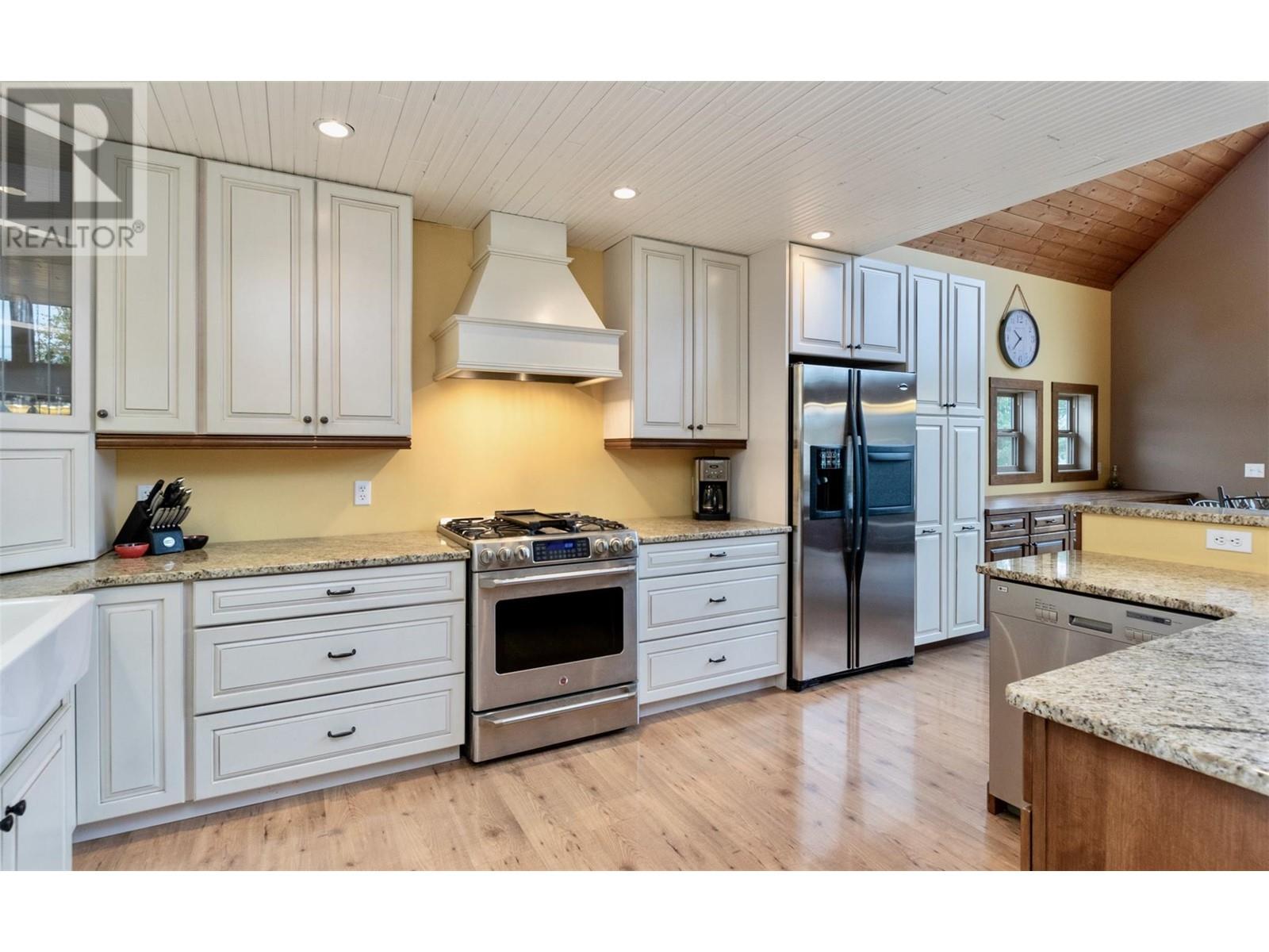 Property at 6421 Eagle Bay Road Unit# 73 image 1