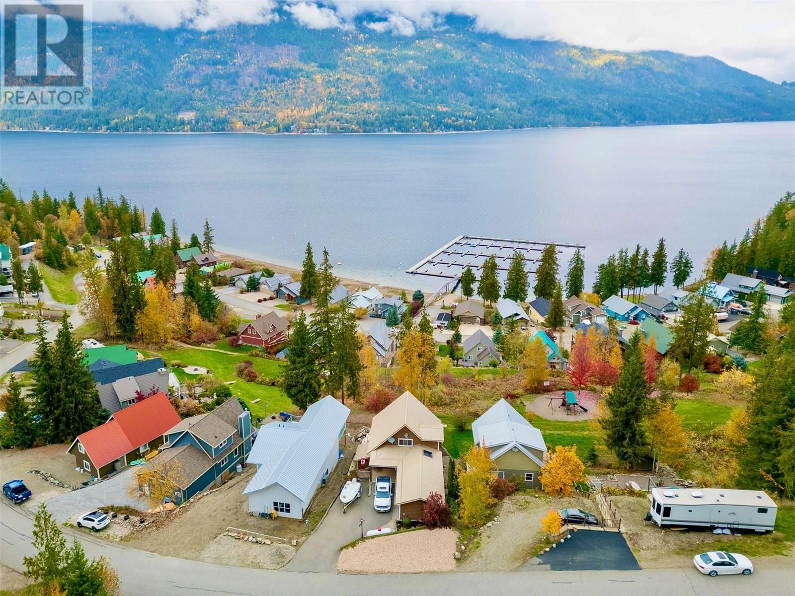 6421 Eagle Bay Road Unit# 73, eagle bay, British Columbia V0E1T0