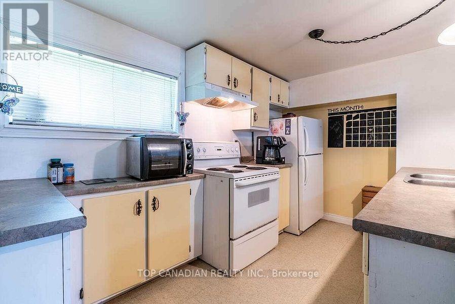 772 Happy Vale Drive, Innisfil, Ontario  L9S 2E5 - Photo 25 - N12122469
