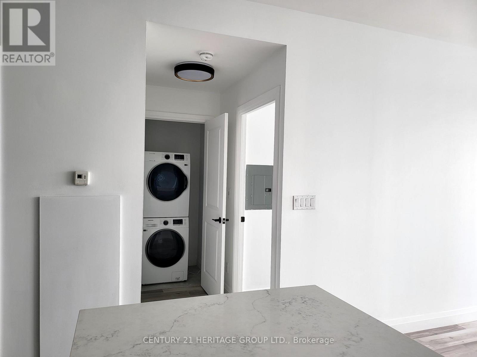 2306 - 18 Yorkville Street, Toronto, Ontario  M4W 2J1 - Photo 11 - C12122477