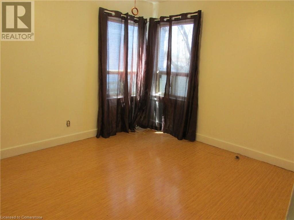 35 Stapleton Avenue, Hamilton, Ontario  L8H 3N4 - Photo 9 - 40724448