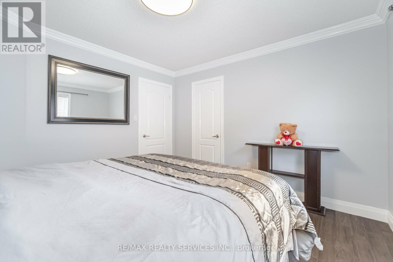 1317 Weller Cross, Milton, Ontario  L9T 6K6 - Photo 33 - W12122472