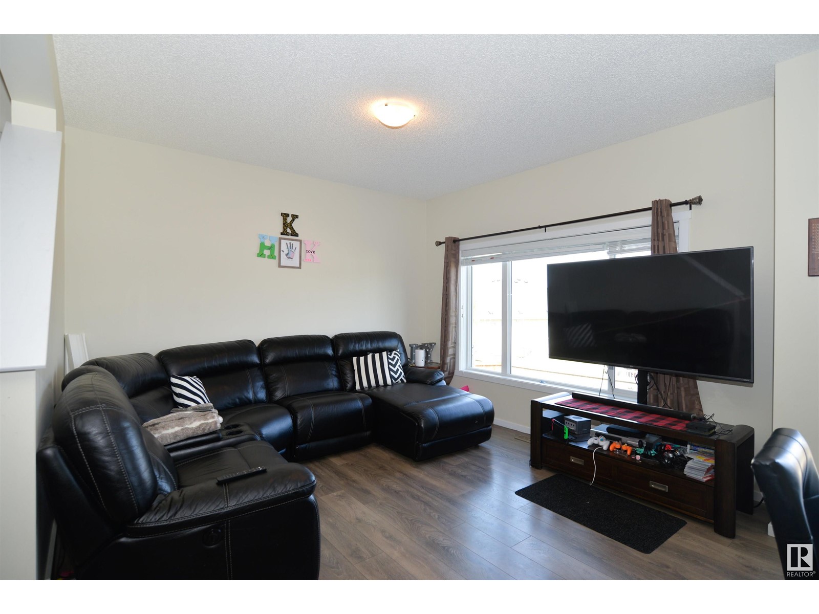 47 Avebury Co, Sherwood Park, Alberta  T8H 0Z3 - Photo 5 - E4434360