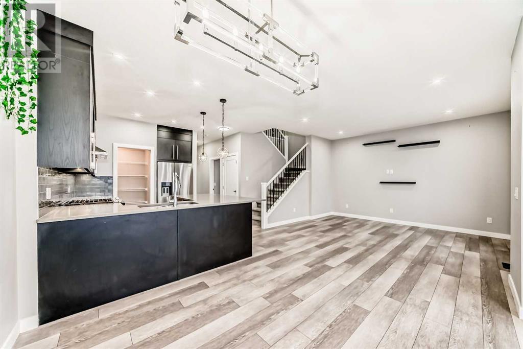 657 Corner Meadows Way Ne, Calgary, Alberta  T3N 2C5 - Photo 10 - A2216956