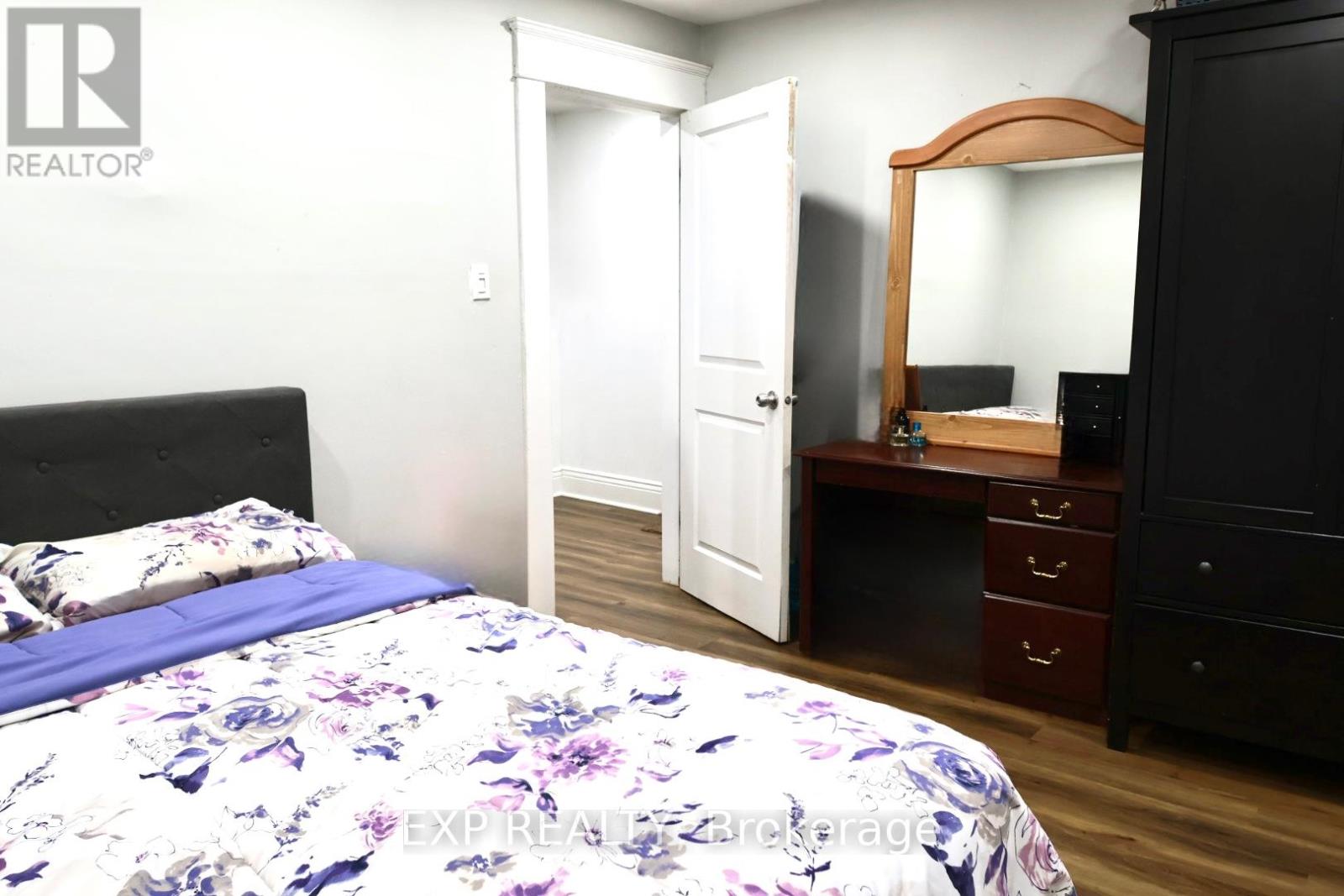 226 Sheridan Street, Brantford, Ontario  N3S 4R3 - Photo 11 - X12122484