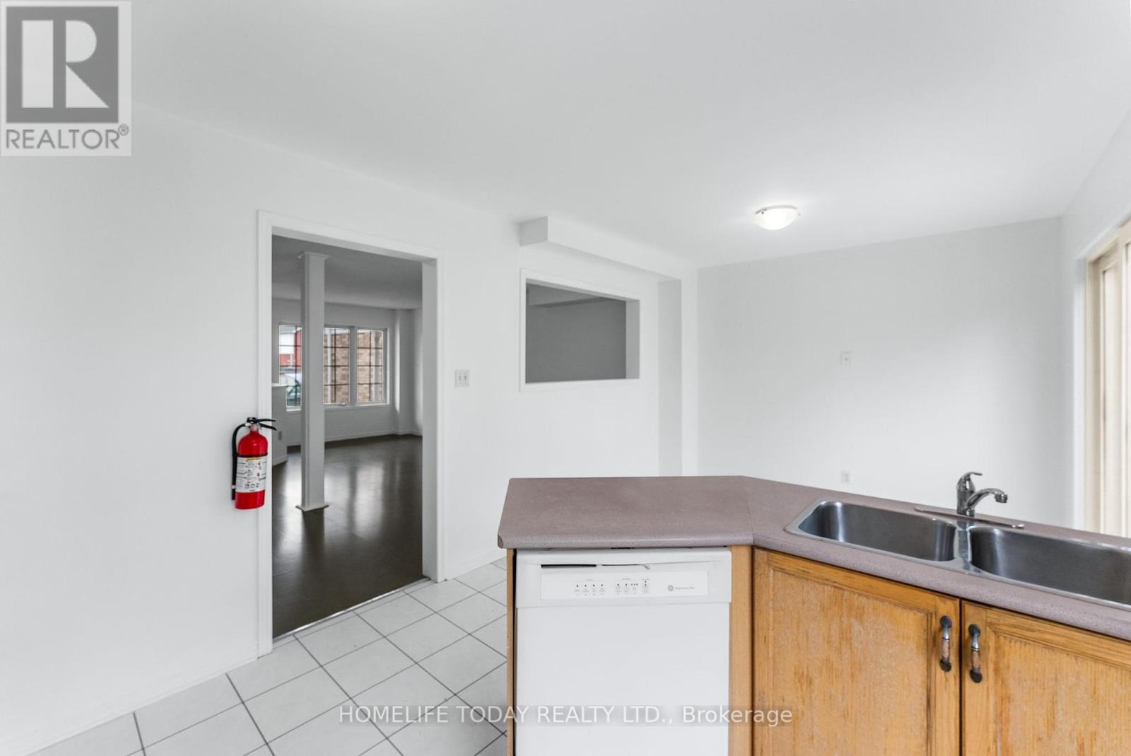 1885 Dalhousie Crescent, Oshawa, Ontario  L1G 8C4 - Photo 11 - E12114193