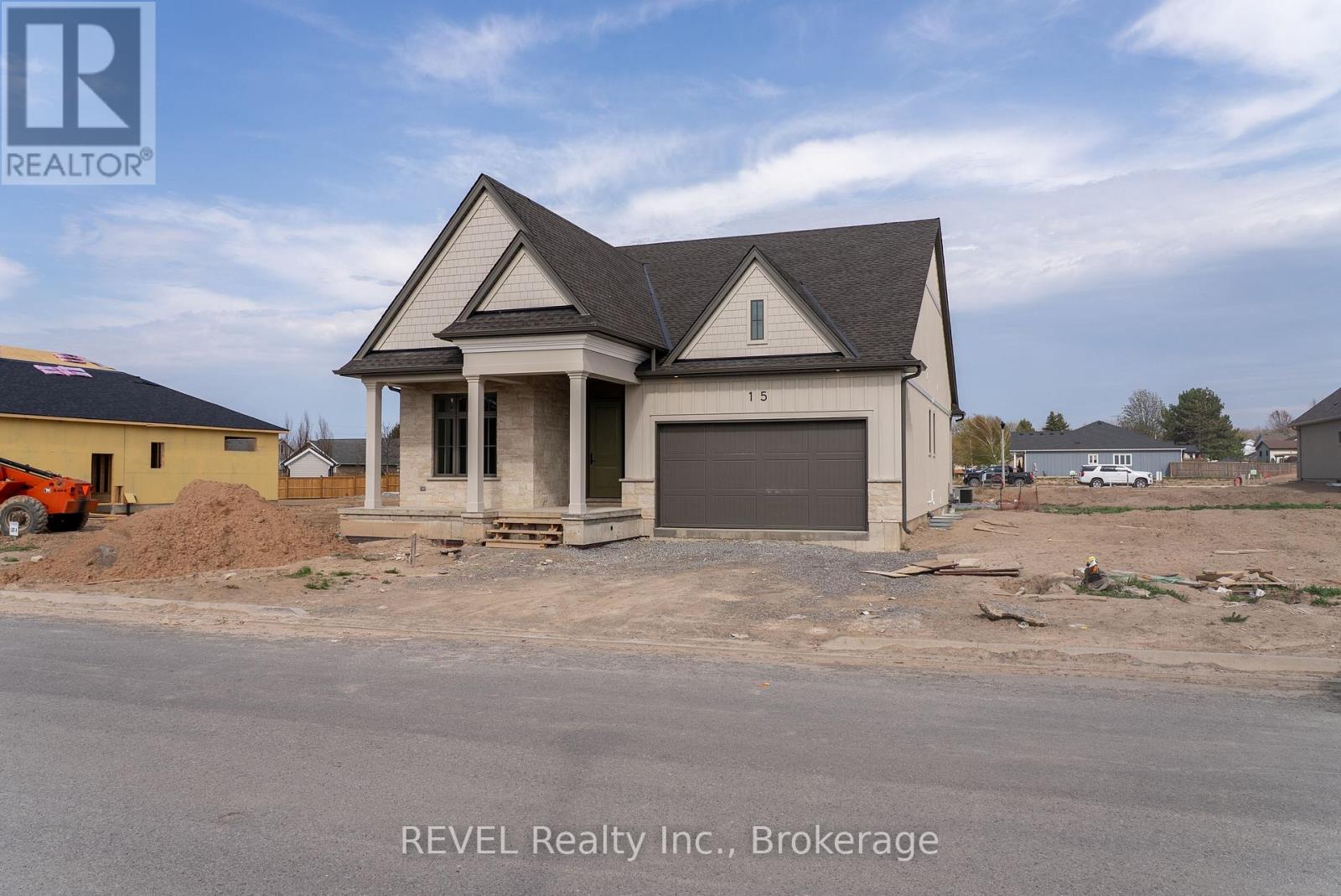 15 Oakley Drive, Niagara-On-The-Lake, Ontario  L0S 1J0 - Photo 41 - X12122515