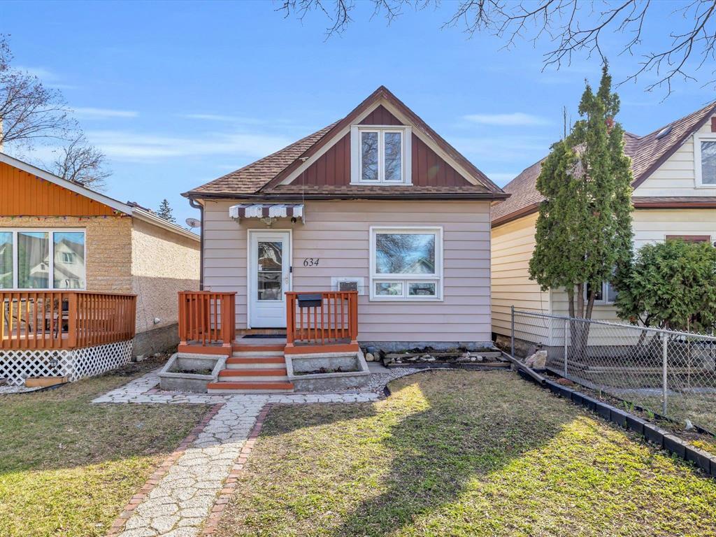 634 St John's Avenue Winnipeg, Manitoba 4C//Winnipeg/OPEN HOUSE Saturday May 10th & Sunday May 11th 1-3PM. Offers Monday May 12th in the evening. Welcome to this upgraded 1.5 storey home located on a quiet street close to schools, shopping and more! As you enter you are greeted with a spacious living & dining area featuring new vinyl plank flooring (24). Continue to the brightly updated kitchen with modern cabinetry, backsplash, stone countertop and stainless-steel appliances. The remodelled 4 pc bathroom surrounded with new tiles and vanity/sink is sure to please. Rounding off the main floor is the primary bedroom and laundry/storage room. Upstairs features a bedroom and den (potential to be a bedroom with window installation.) Nice new indoor doors have been installed throughout the house. Step into the fully fenced backyard to enjoy hosting guests on the stone patio or find serenity in the garden. A single detached garage with extra parking makes for easy come and go. Additional upgrades include electrical to 100amp (24), Central Air (24), New Shingles (22), Hot Water Tank (19). A terrific starter or family home on a quiet street at an affordable price. Don't miss the opportunity to call this home & book you re showing today! Will not disappoint. (id:48254)