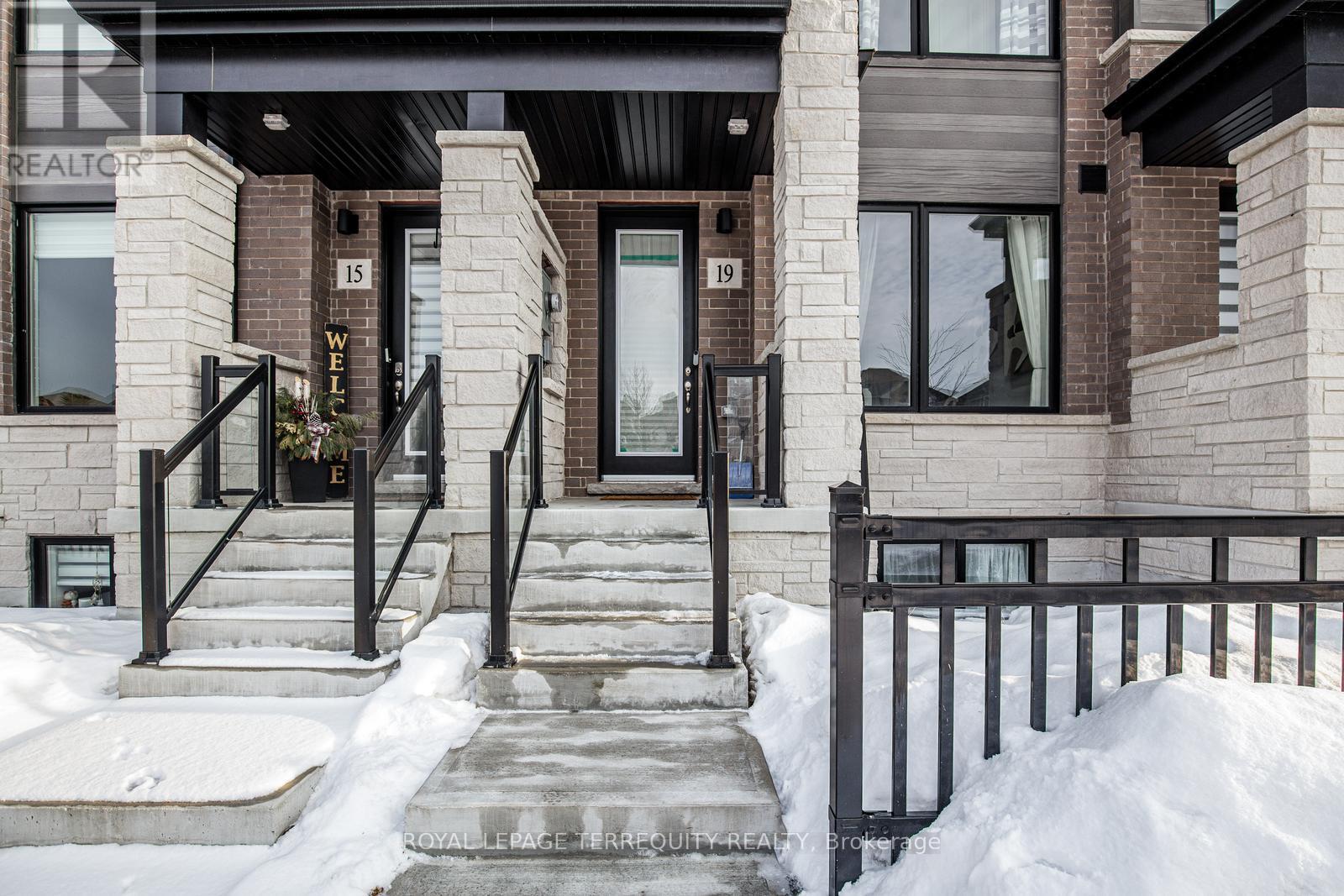 Property at 19 ASSUNTA LANE image 2