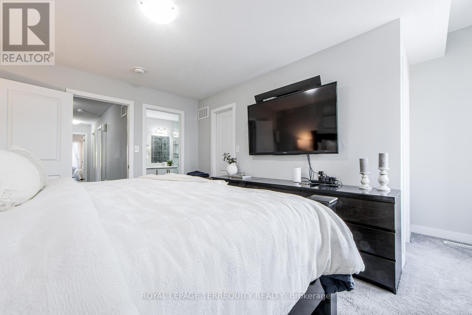 19 Assunta Lane, Clarington, Ontario  L1C 7H3 - Photo 27 - E12122507