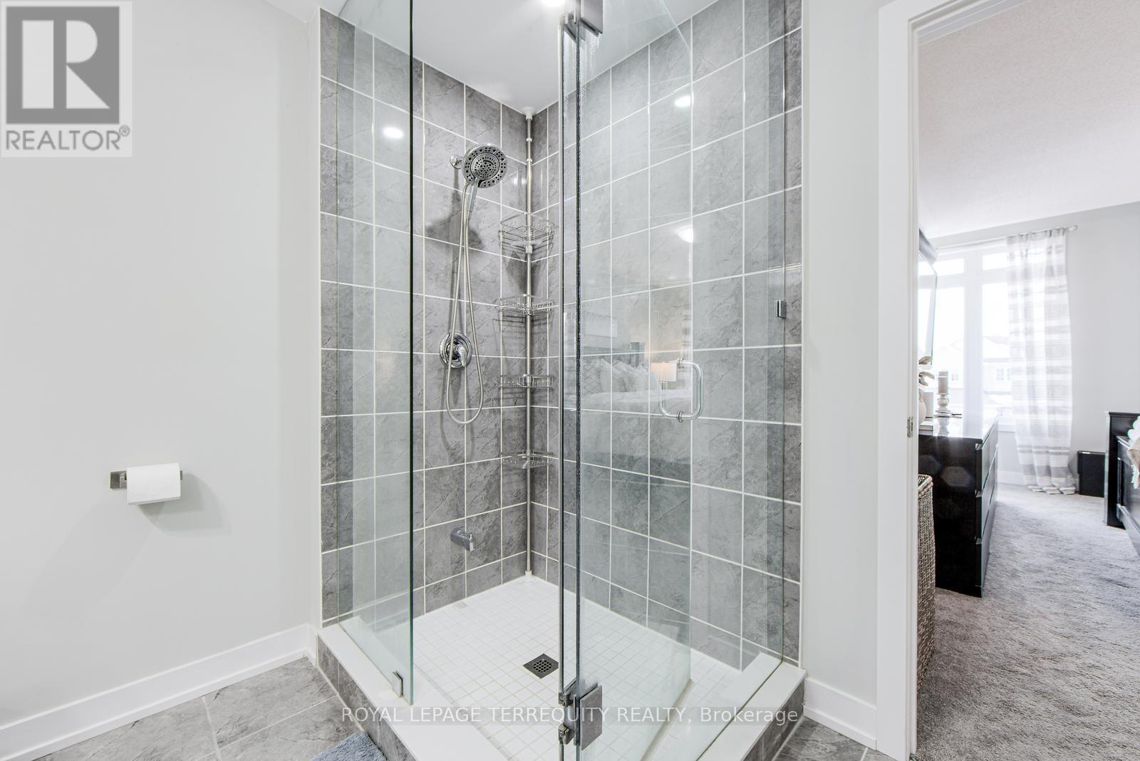 19 Assunta Lane, Clarington, Ontario  L1C 7H3 - Photo 29 - E12122507