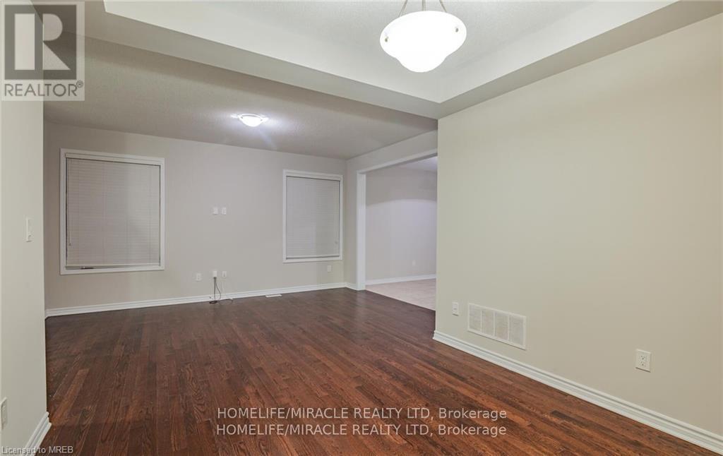 1566 Clitherow Street, Milton, Ontario  L9E 0A9 - Photo 7 - W12122519