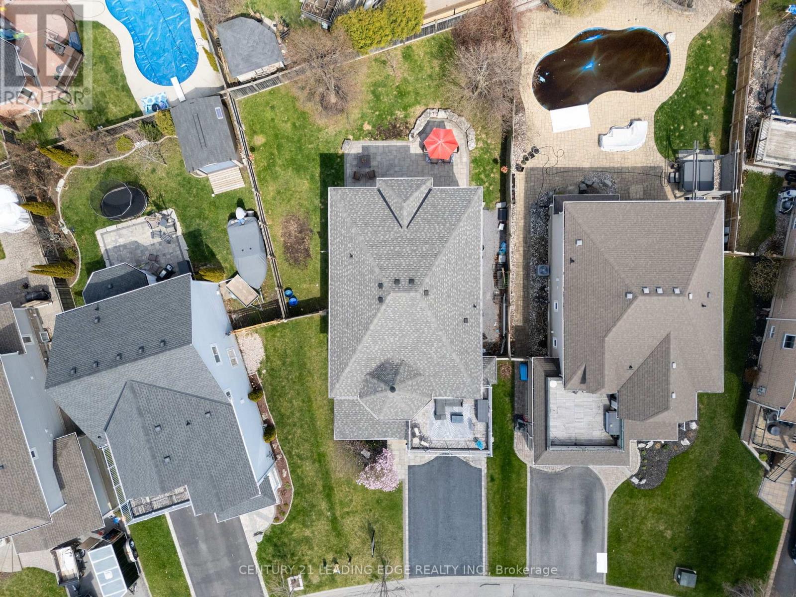 5 Eggert Court, Whitby, Ontario  L1N 9X2 - Photo 5 - E12120183