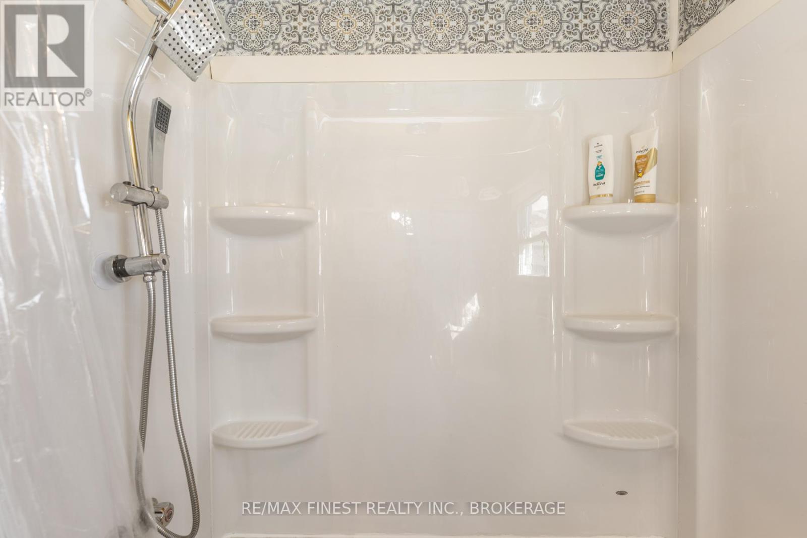 7 Clubhouse Drive, Kingston, Ontario  K7K 5C7 - Photo 21 - X12117940