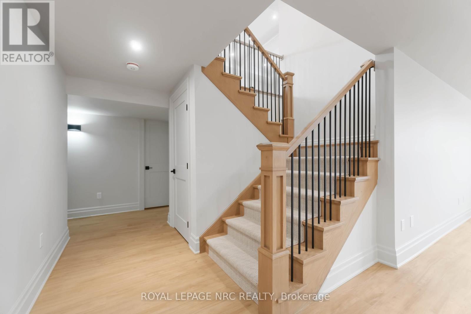 48 Harvest Drive, Niagara-On-The-Lake, Ontario  L0S 1J0 - Photo 30 - X12122534