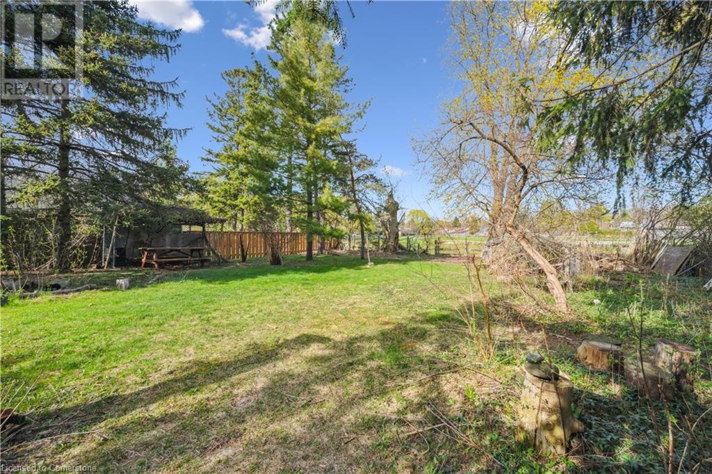 452 St Leger Street, Kitchener, Ontario  N2H 4M9 - Photo 19 - 40722307