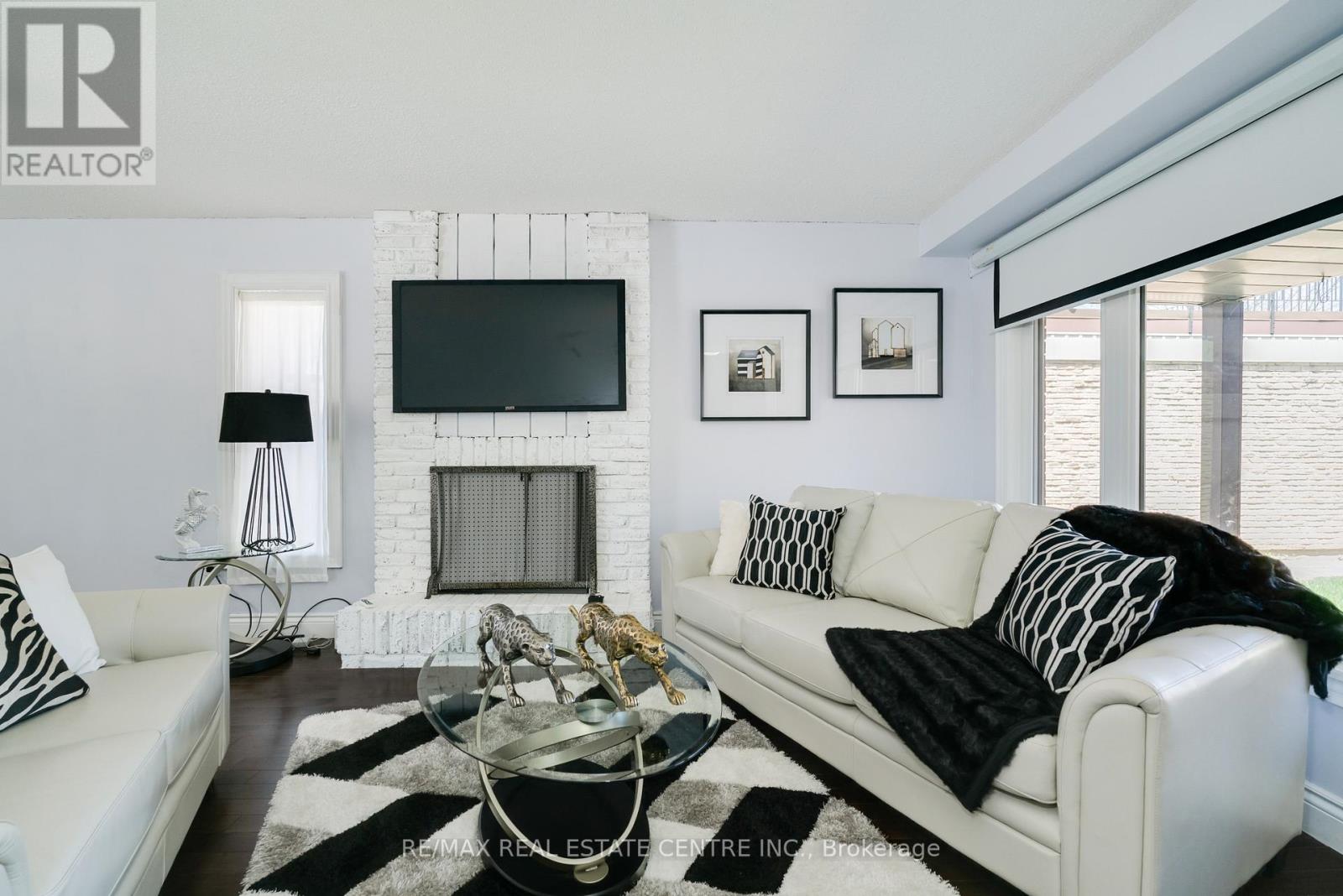 1865 Malden Crescent, Pickering, Ontario  L1V 3G3 - Photo 7 - E12122567