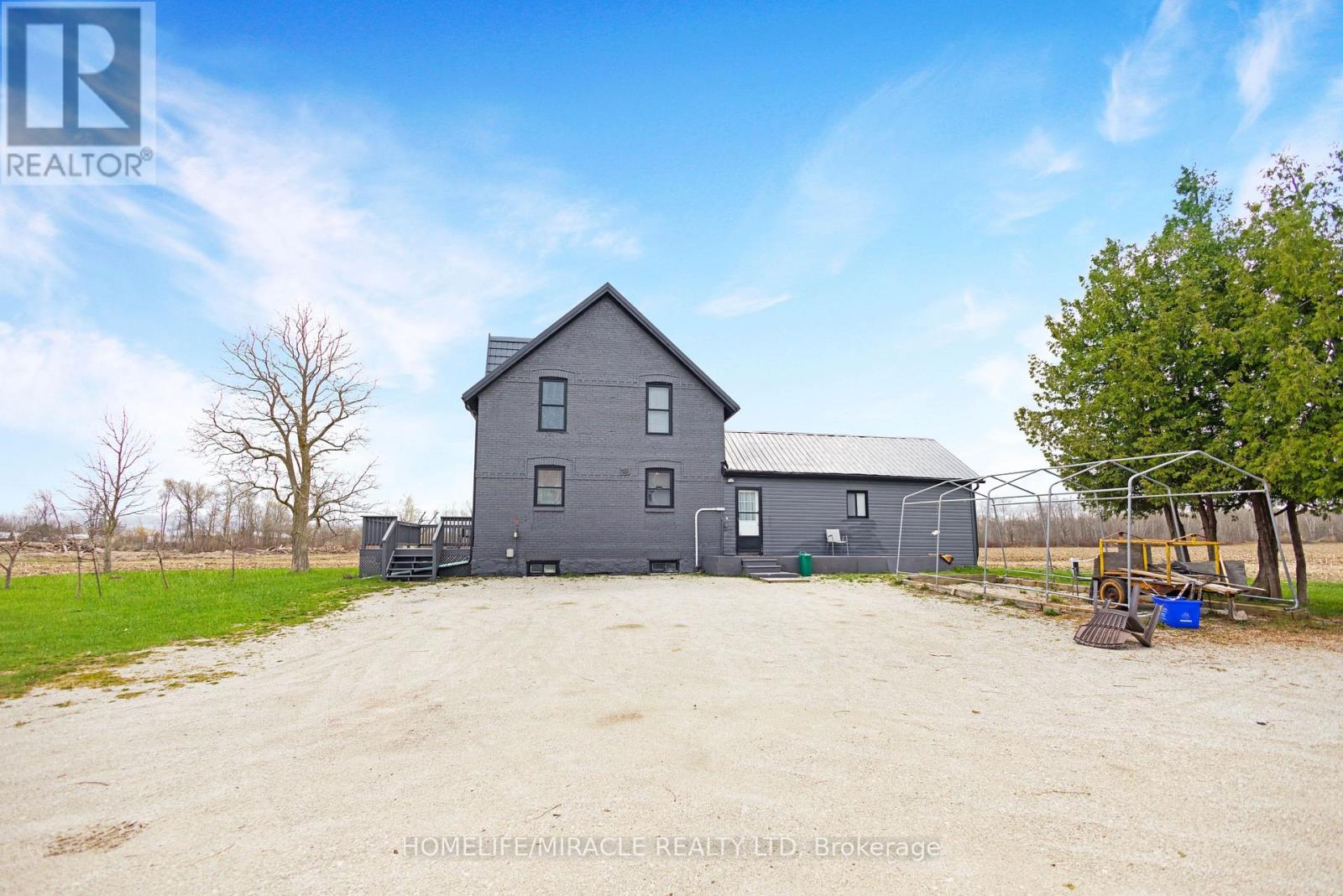 1516 Fairgrounds Road, Clearview (Stayner), Ontario  L0M 1S0 - Photo 2 - S12122542