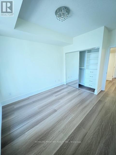 710 - 35 Balmuto Street, Toronto, Ontario  M4Y 0A3 - Photo 10 - C12122490