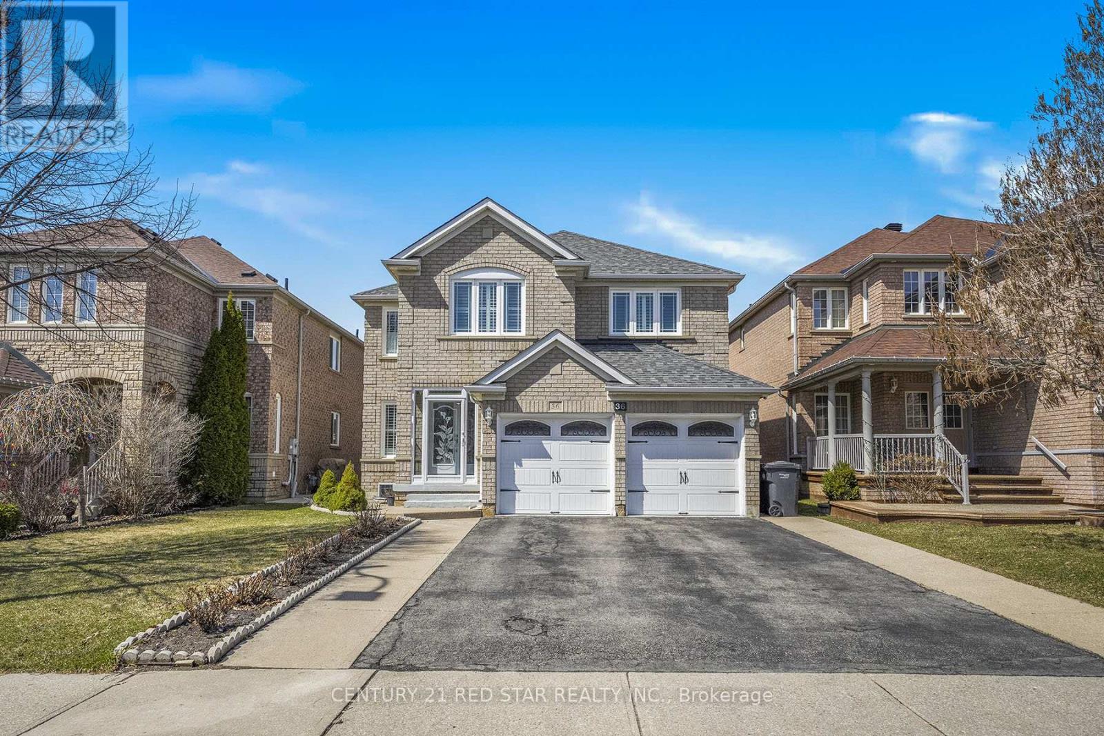 36 Field Thistle Drive, Brampton, Ontario  L6R 3A8 - Photo 1 - W12122529