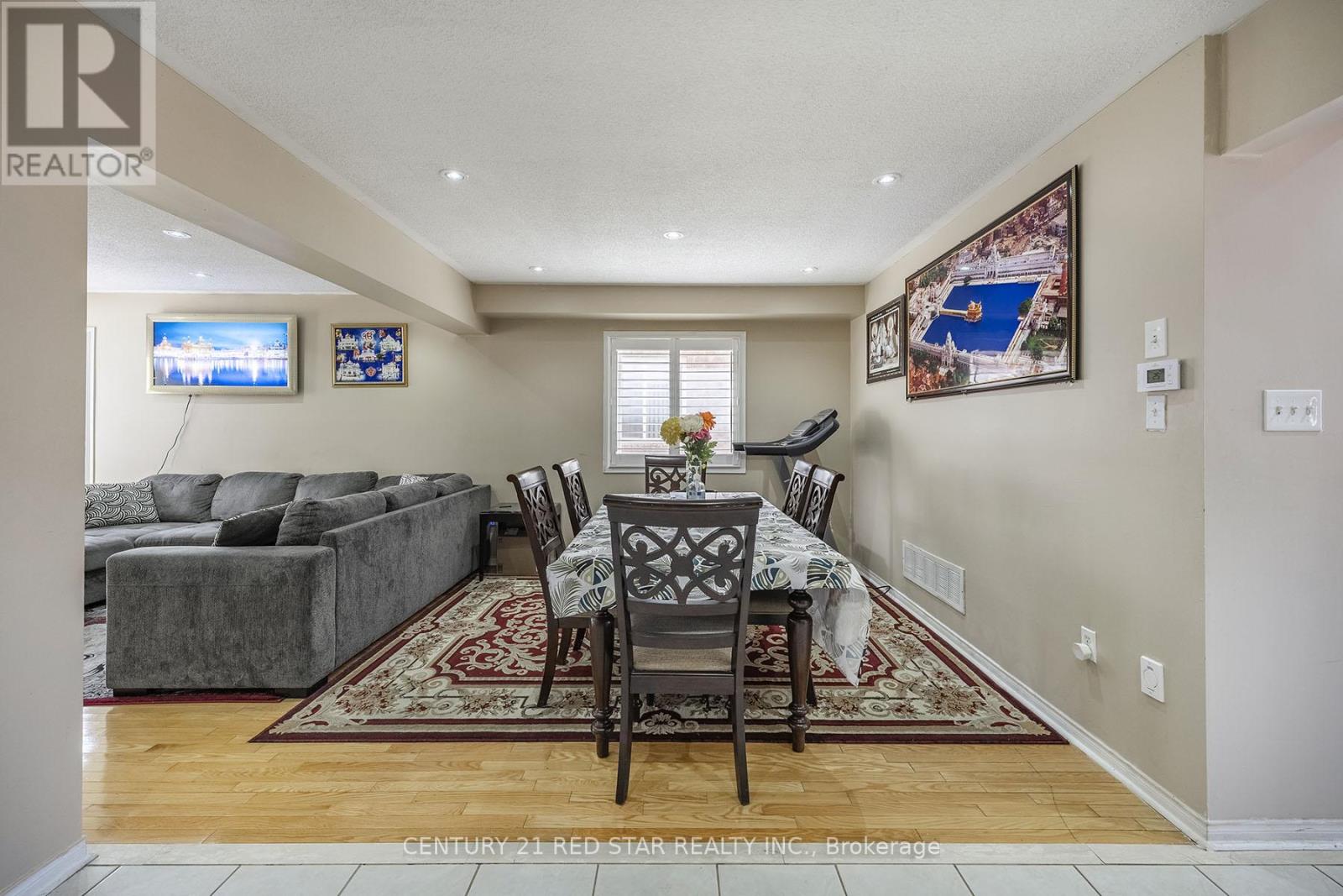 36 Field Thistle Drive, Brampton, Ontario  L6R 3A8 - Photo 14 - W12122529