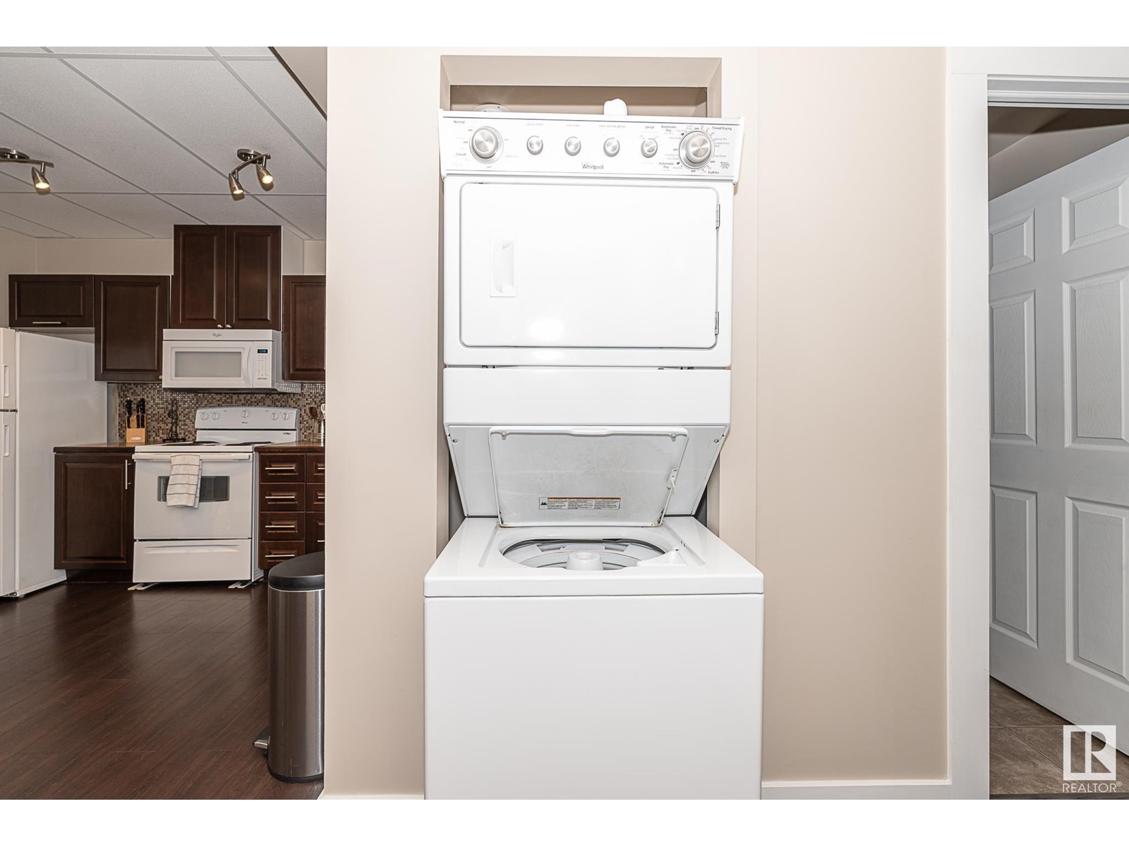 518 173a St Sw, Edmonton, Alberta  T6W 2A5 - Photo 43 - E4434367