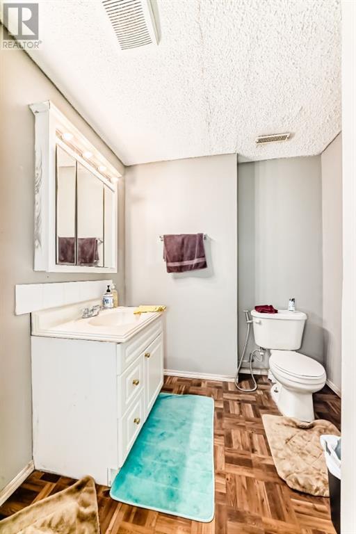 211 Taracove Estate Drive Ne, Calgary, Alberta  T3J 4R2 - Photo 36 - A2216482