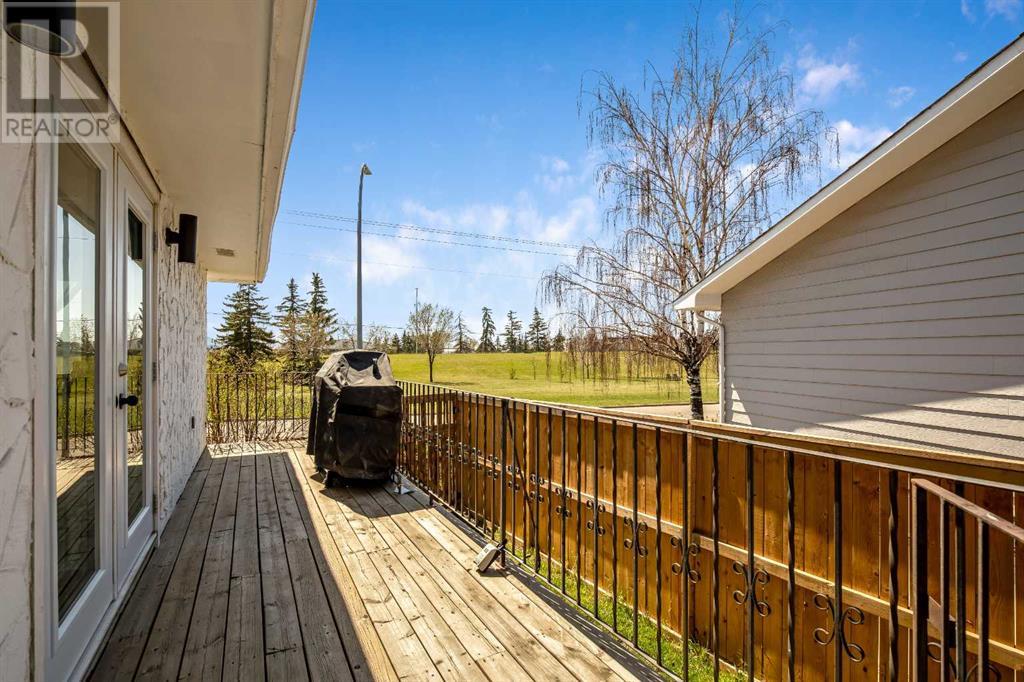 4307 Dovercrest Drive, Calgary, Alberta  T2B 1X6 - Photo 42 - A2217129