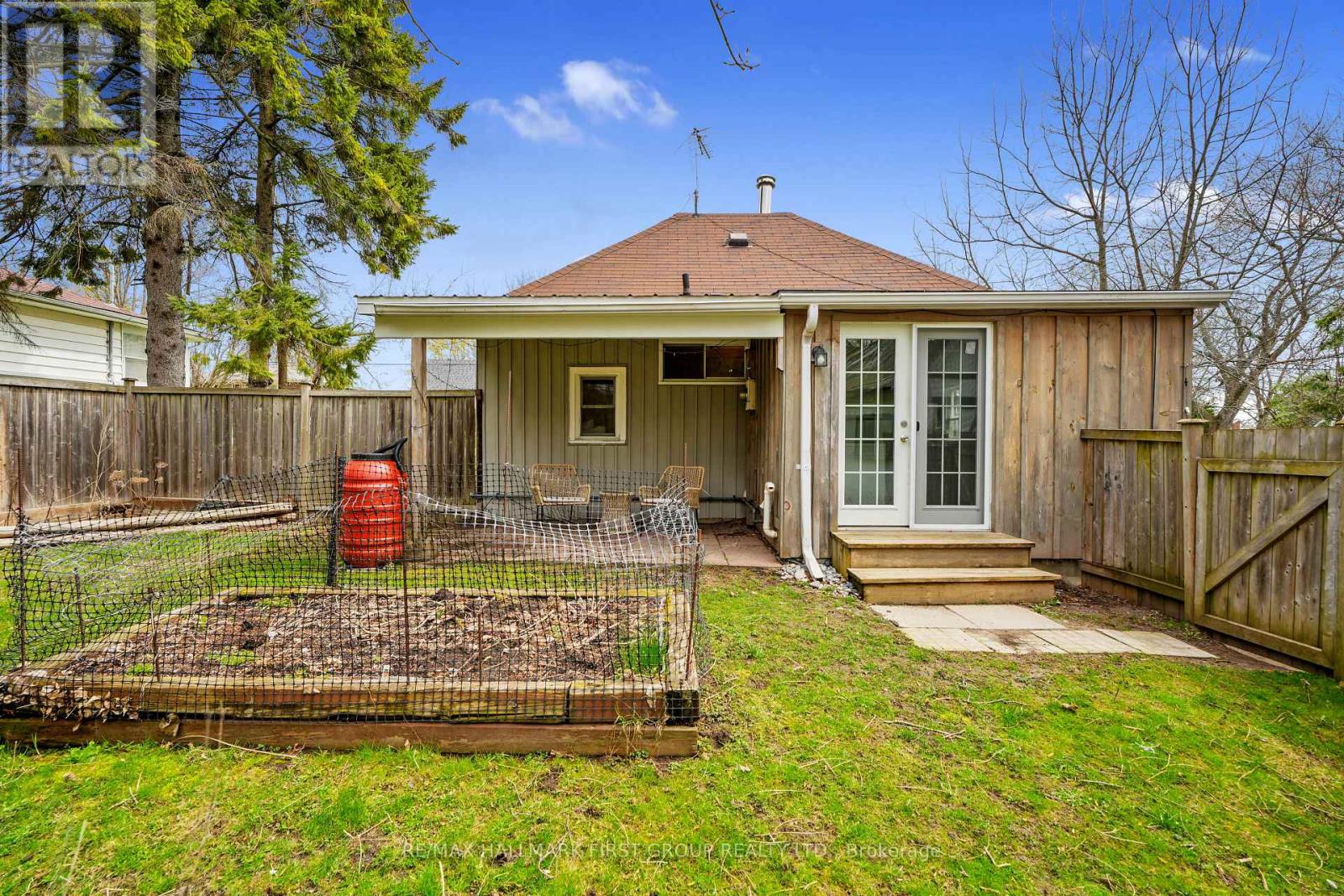 5 Burnham Avenue, Cramahe (Colborne), Ontario  K0K 1S0 - Photo 17 - X12122548