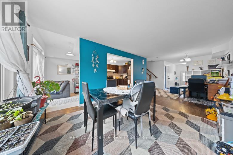 344 Amici Terrace, Ottawa, Ontario  K2S 0J4 - Photo 7 - X12070738