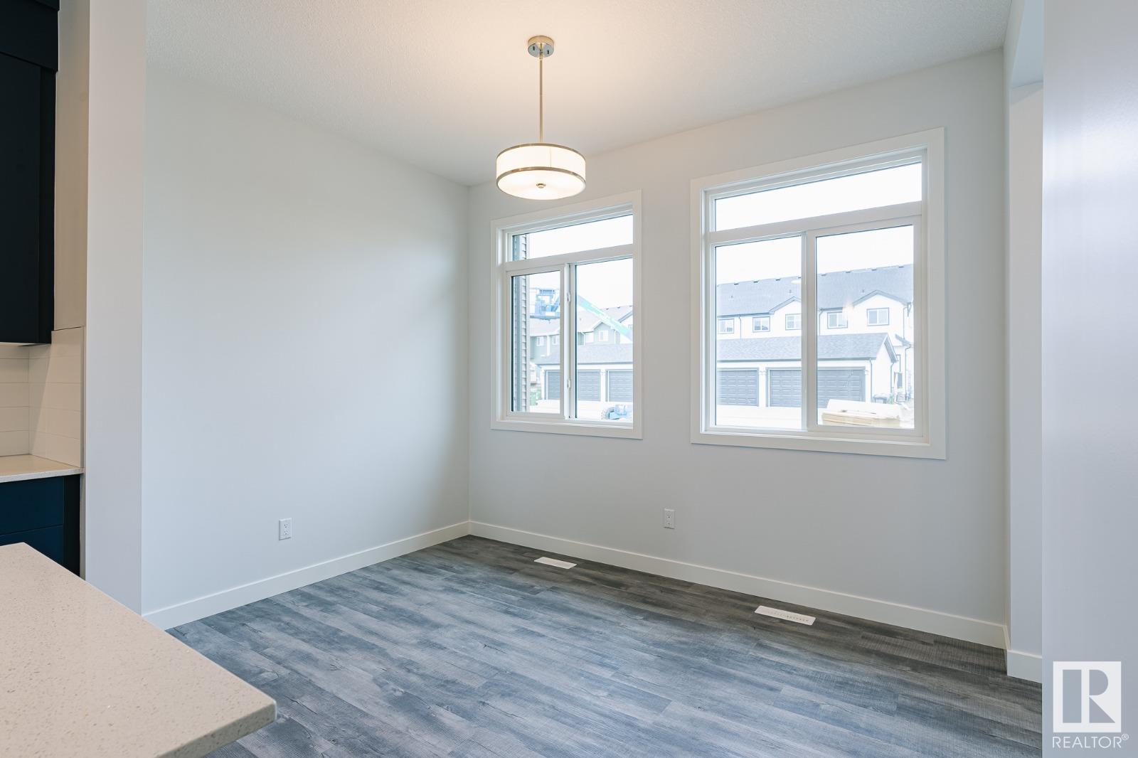 Property at 4047 Hawthorn LI SW image 5