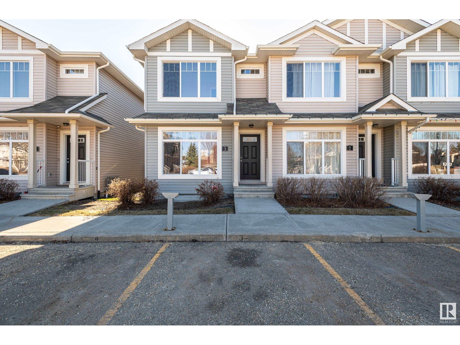 Property at #3 6032 38 AV NW image 1