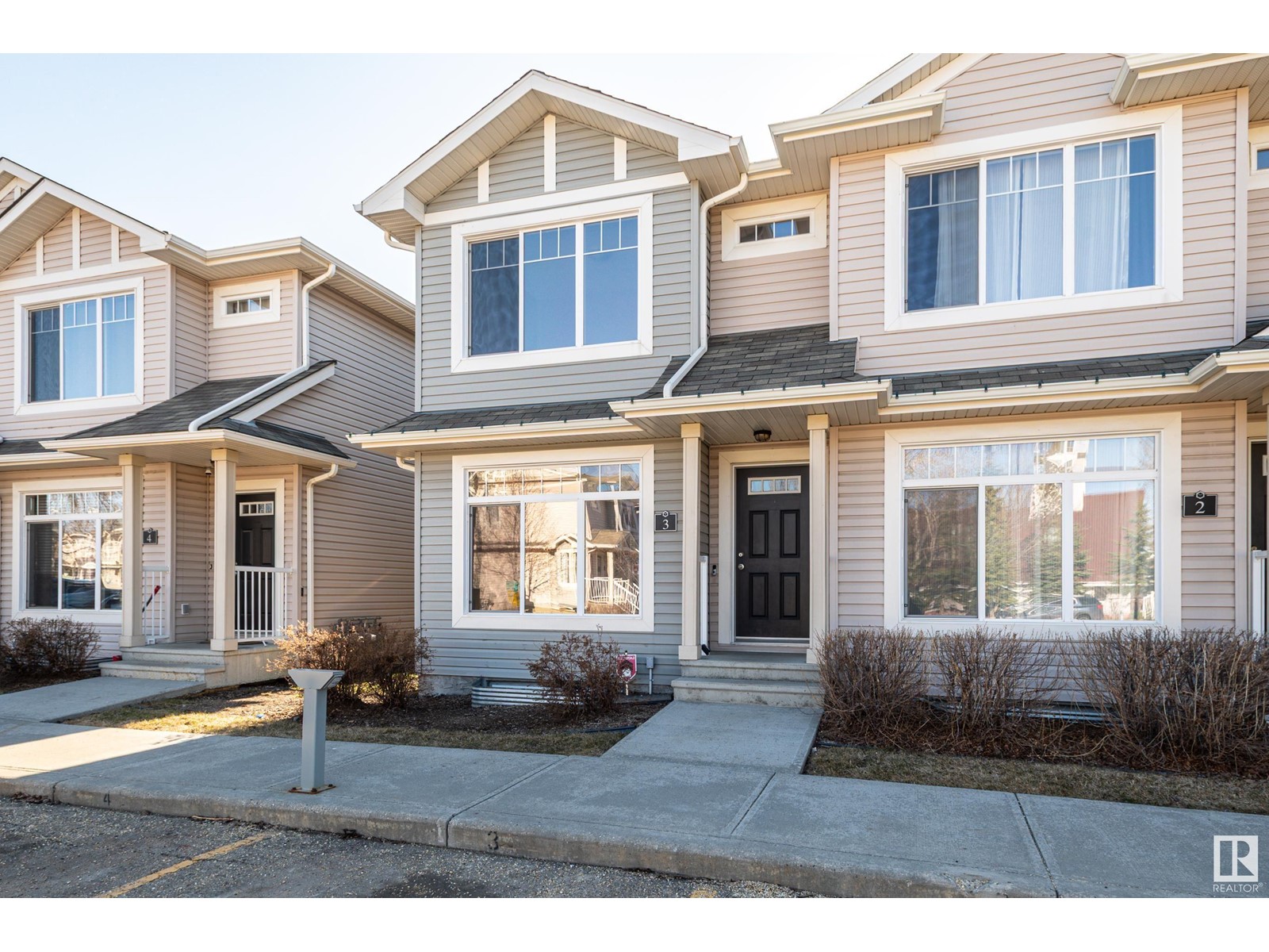 Property at #3 6032 38 AV NW image 2