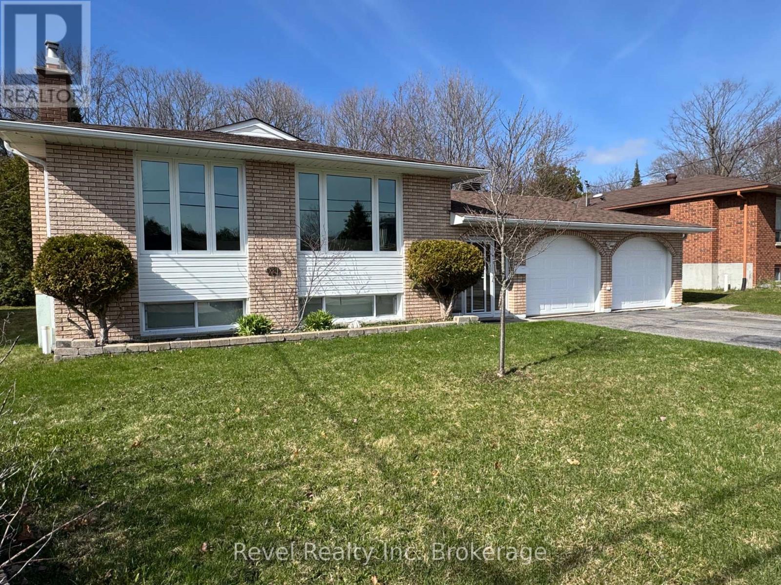 Property at 220 MCNAUGHTON AVENUE image 1