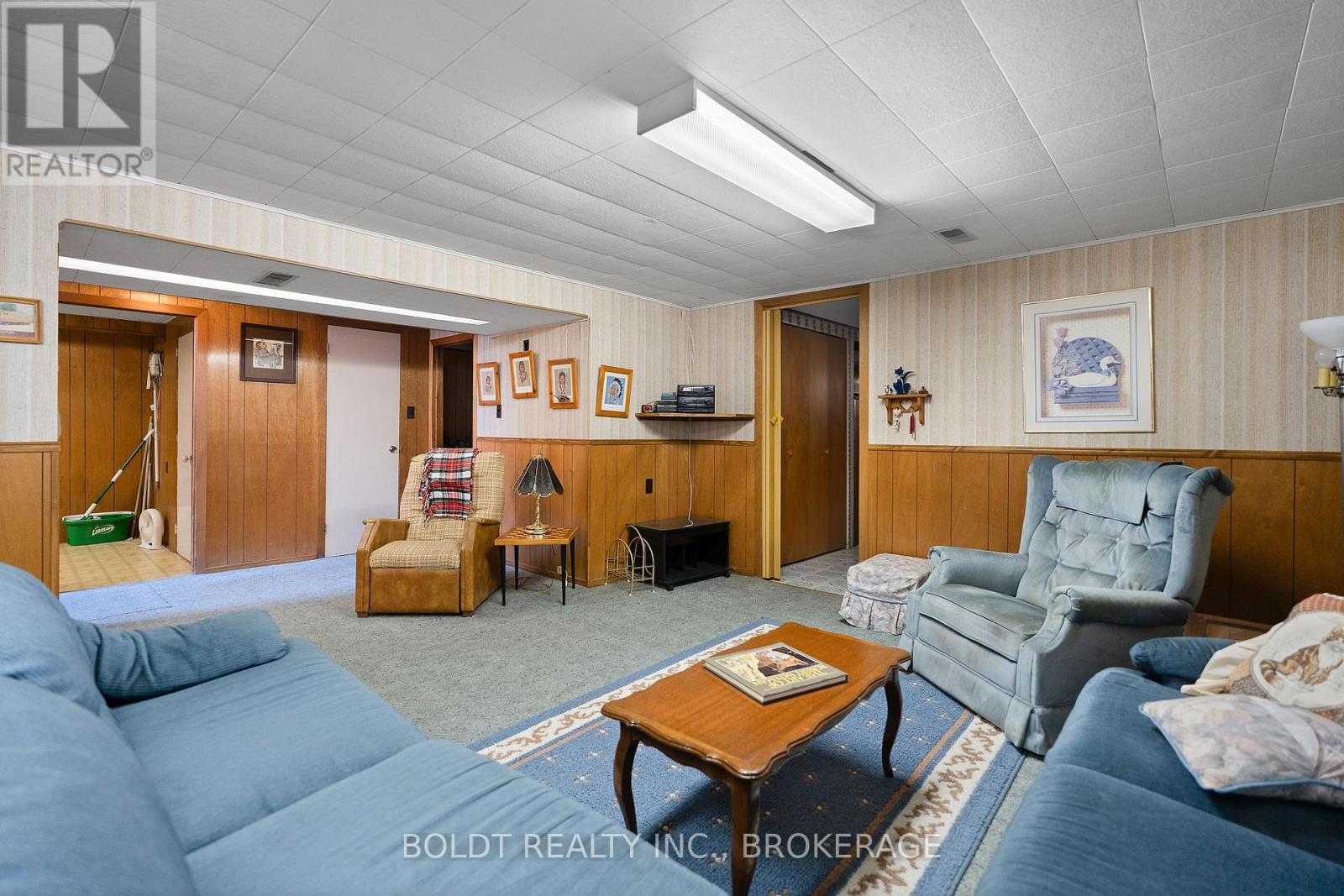 309 Pelham Road, St. Catharines, Ontario  L2S 1Y4 - Photo 21 - X12122598