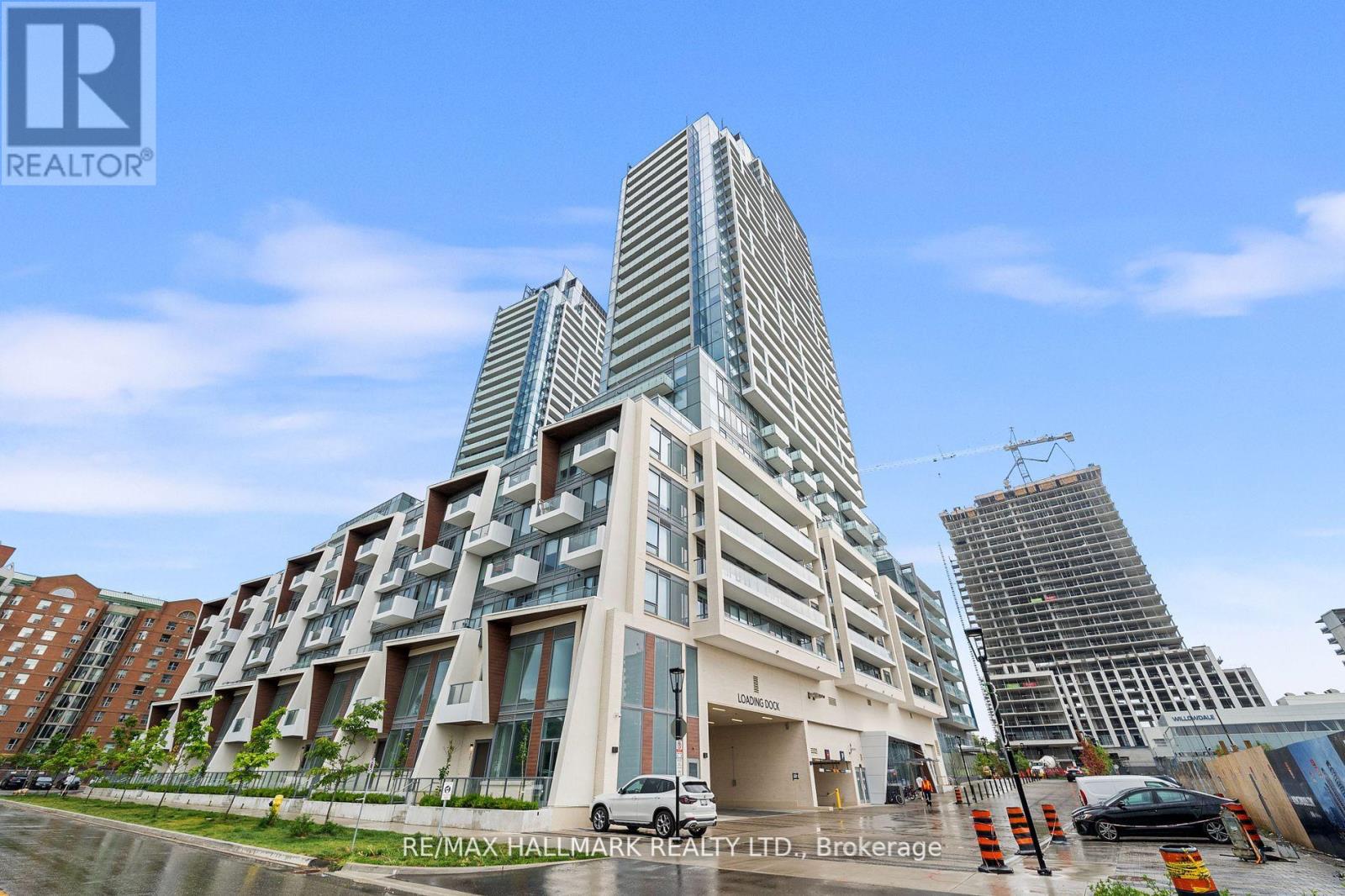 N2708 - 7 GOLDEN LION HEIGHTS, Toronto, Ontario
